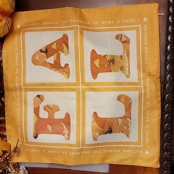 4 PCS FALL PILLOWCASE - Picture 3 of 12